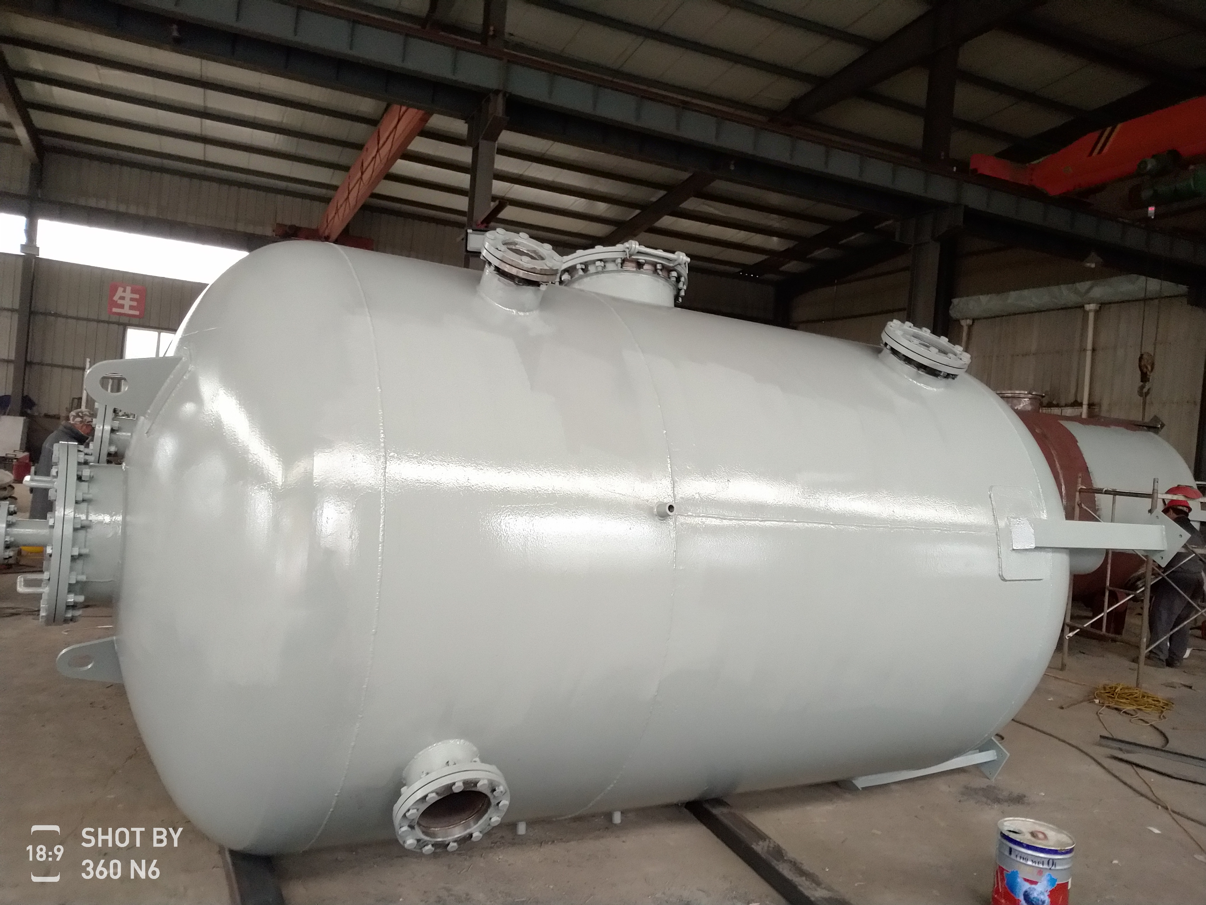 鸠江热力除氧器和给水加热器的对比